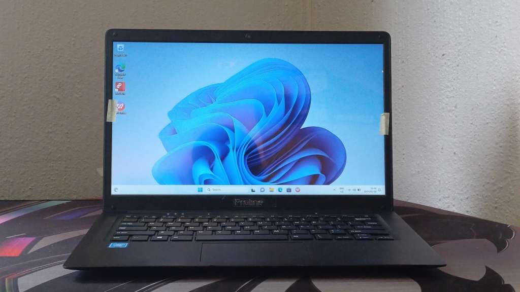 Proline V146SH 4GB Ram 120GB SSF 14.1 `